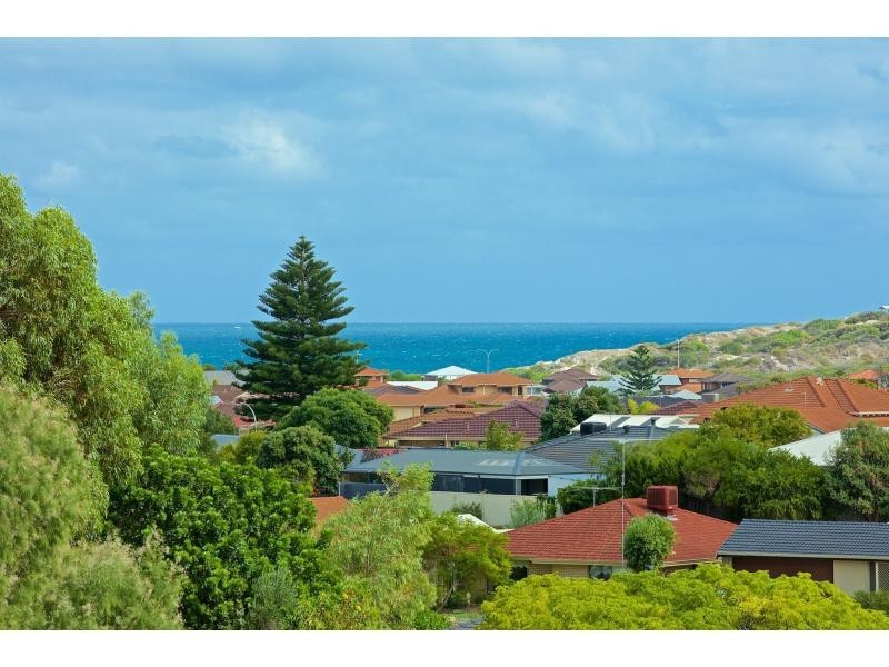 53 Gunida Street, Mullaloo WA 6027