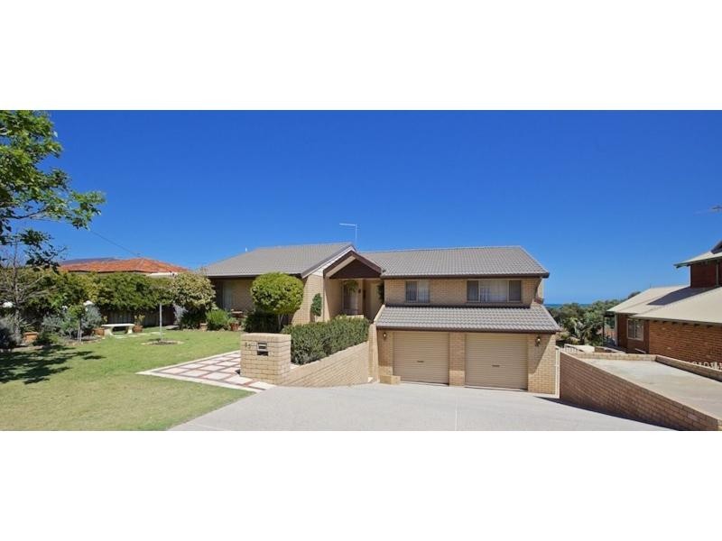 53 Gunida Street, Mullaloo WA 6027