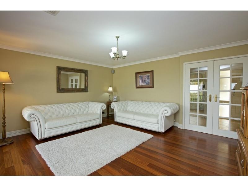 53 Gunida Street, Mullaloo WA 6027