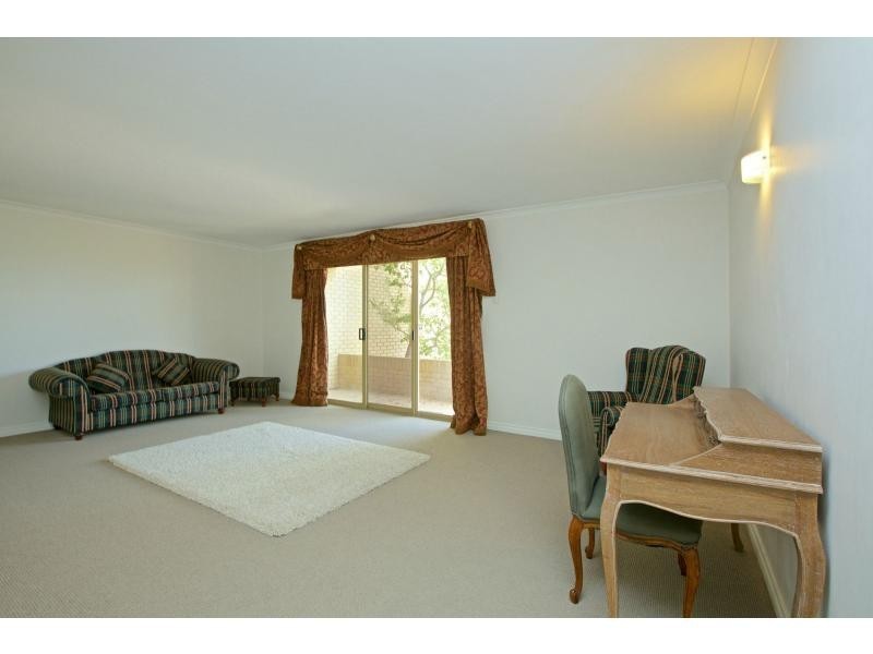 53 Gunida Street, Mullaloo WA 6027