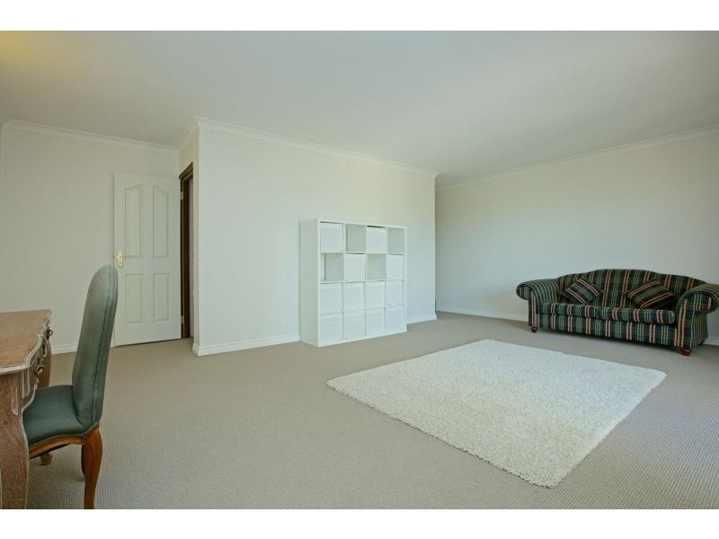 53 Gunida Street, Mullaloo WA 6027