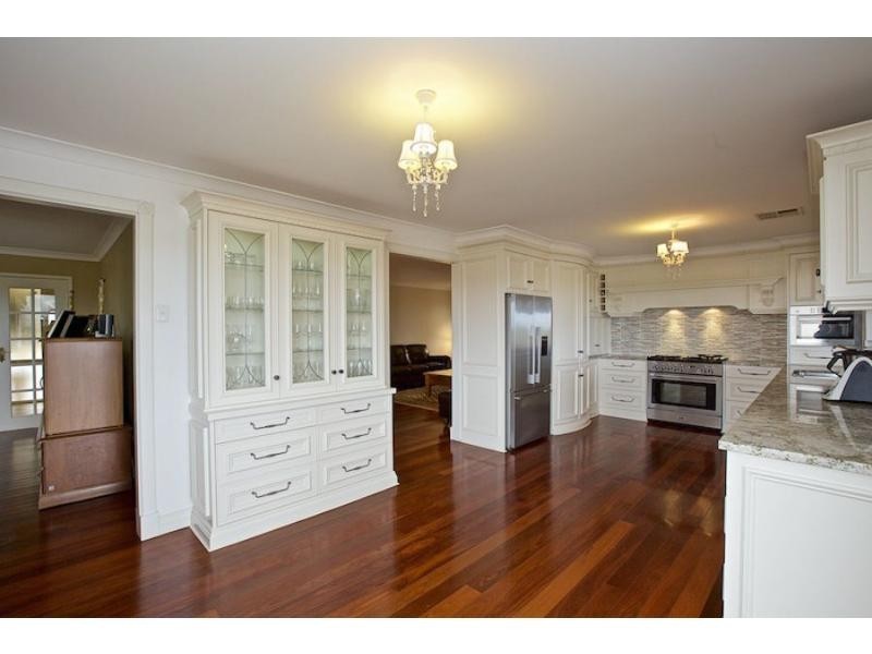 53 Gunida Street, Mullaloo WA 6027