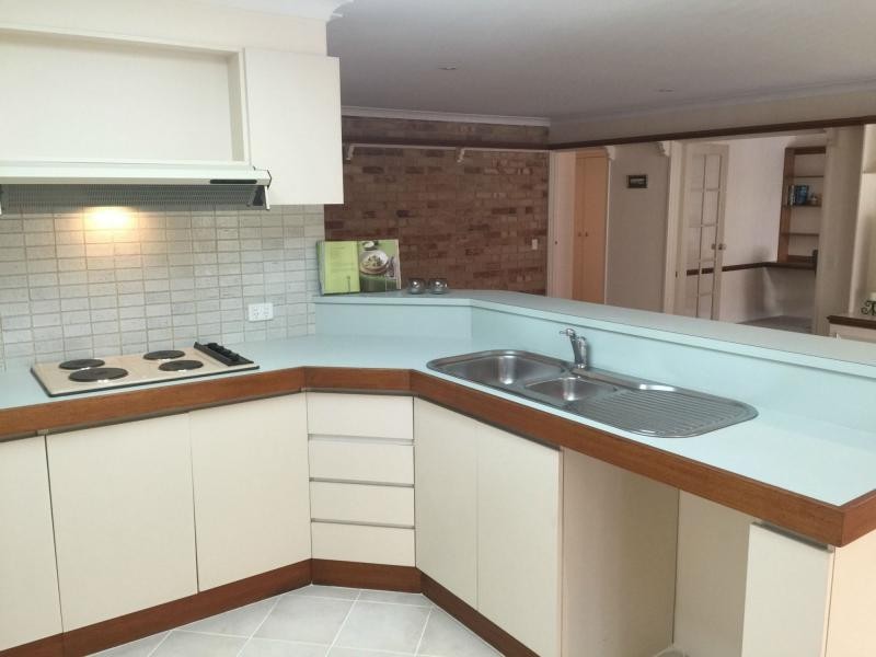 43 Carlow Circle, Waterford WA 6152