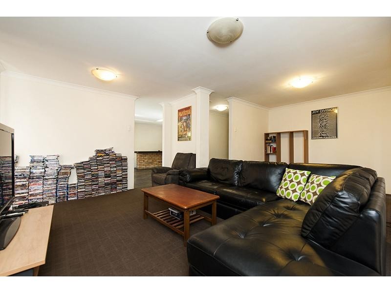 6 Camm Place, Beechboro WA 6063