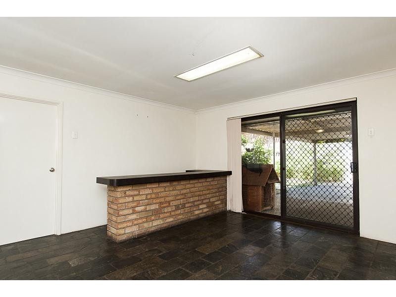 6 Camm Place, Beechboro WA 6063