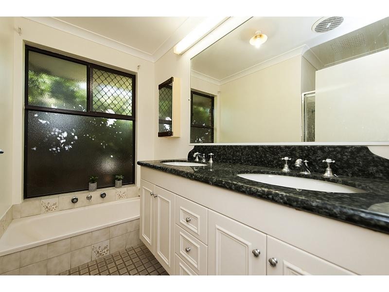 6 Camm Place, Beechboro WA 6063