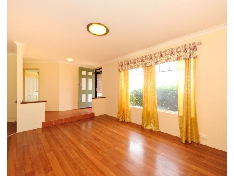 15B Torbay Mews, Warnbro WA 6169