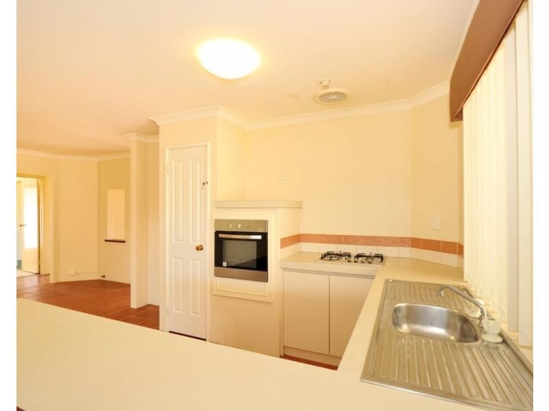 15B Torbay Mews, Warnbro WA 6169