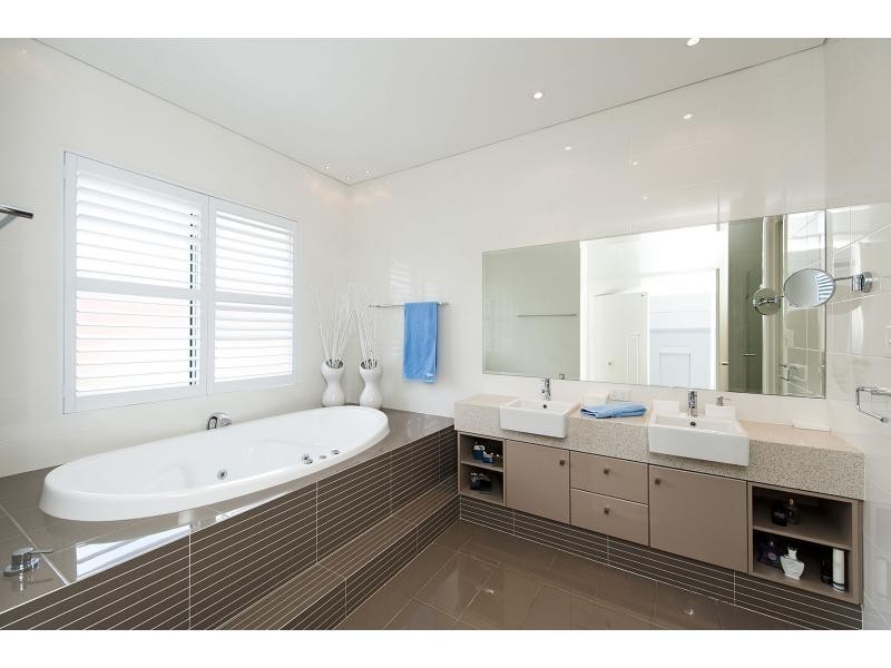 60 Marine Parade, Cottesloe WA 6011