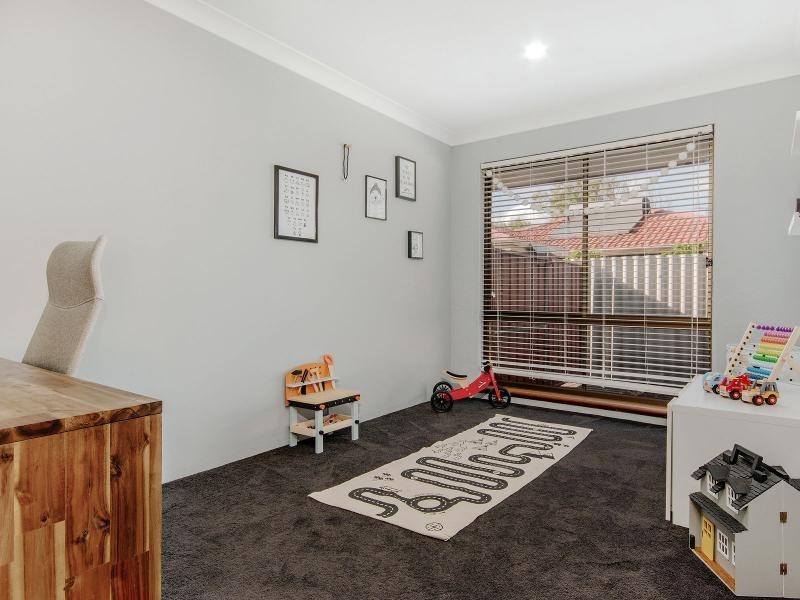 583 Safety Bay Road, Waikiki WA 6169