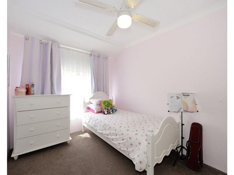 31 Edgbaston Crescent, Port Kennedy WA 6172