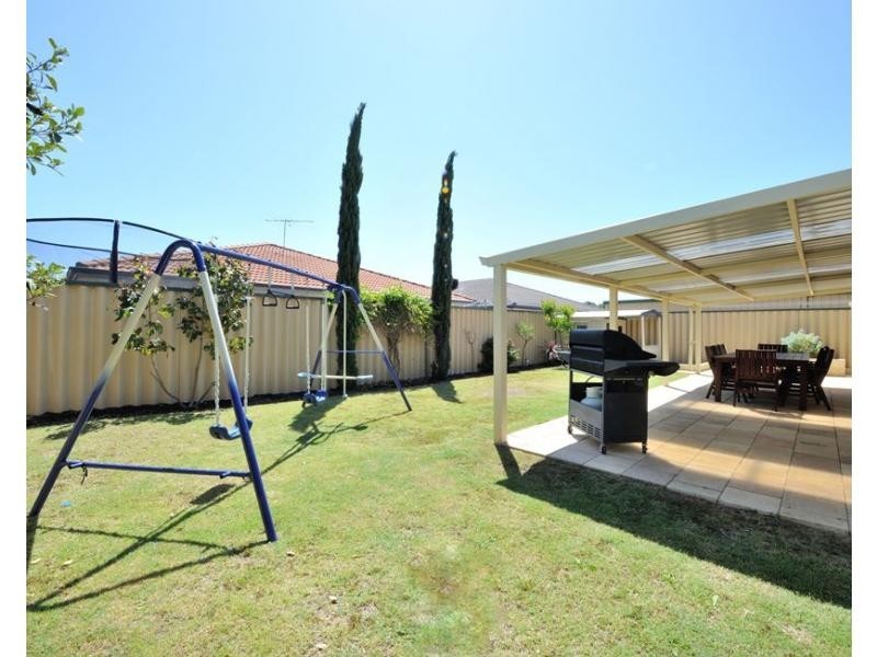 31 Edgbaston Crescent, Port Kennedy WA 6172