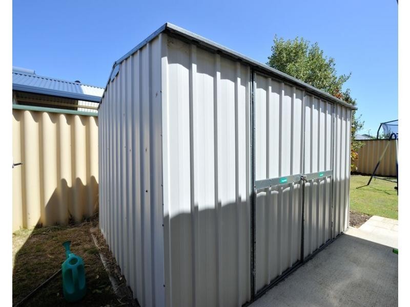 31 Edgbaston Crescent, Port Kennedy WA 6172