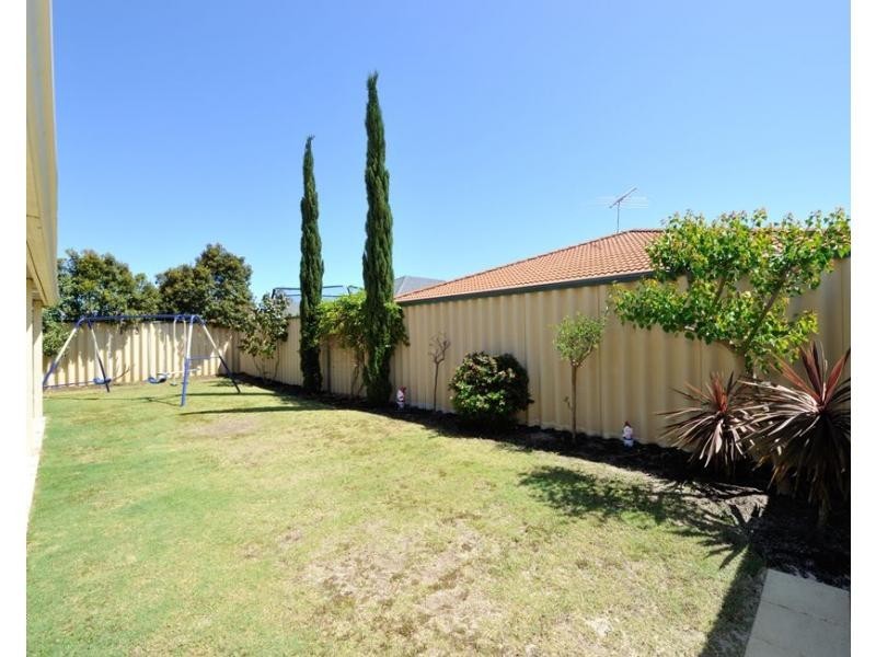31 Edgbaston Crescent, Port Kennedy WA 6172