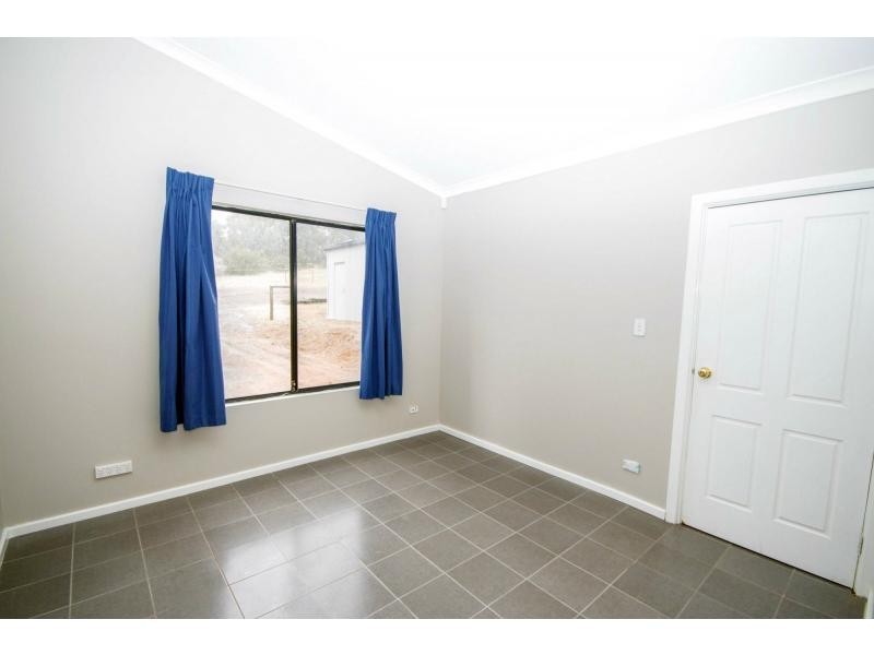 260 Powderbark Road, Lower Chittering WA 6084