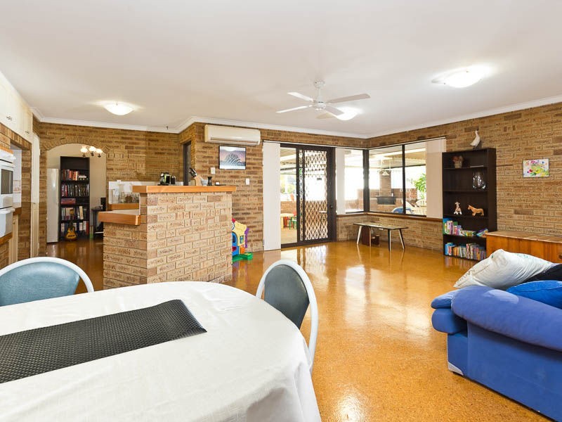 6 The Ridge, Yangebup WA 6164