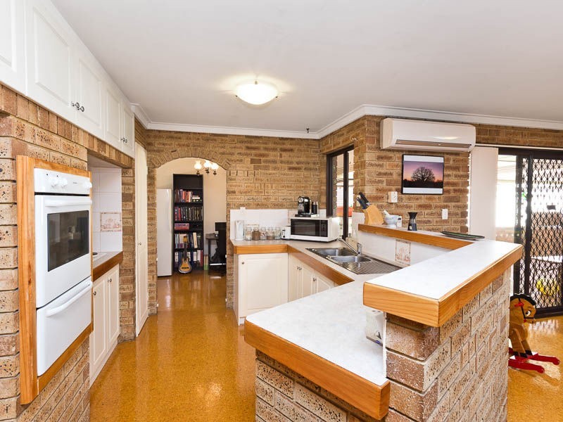 6 The Ridge, Yangebup WA 6164