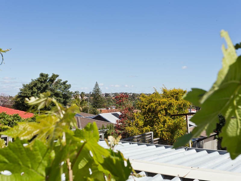 6 The Ridge, Yangebup WA 6164