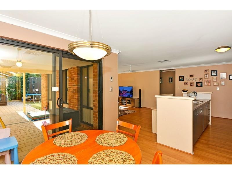 8 Ningaloo Bend, Clarkson WA 6030