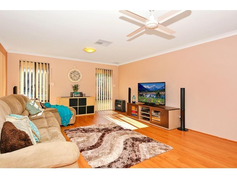 8 Ningaloo Bend, Clarkson WA 6030