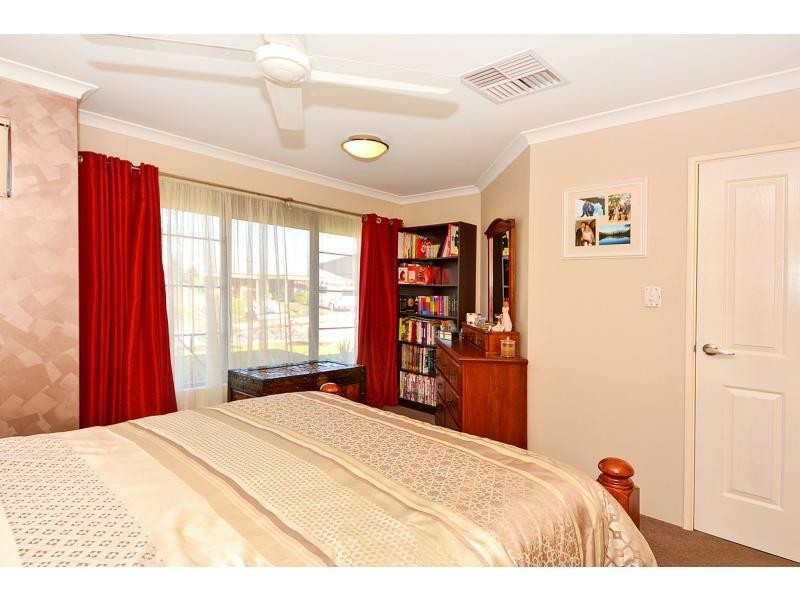 8 Ningaloo Bend, Clarkson WA 6030