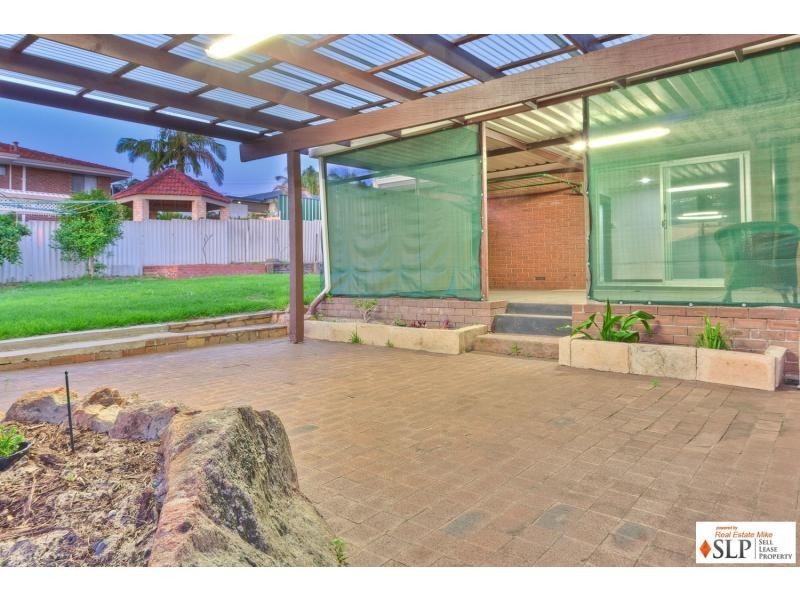 22 Santa Way, Wanneroo WA 6065