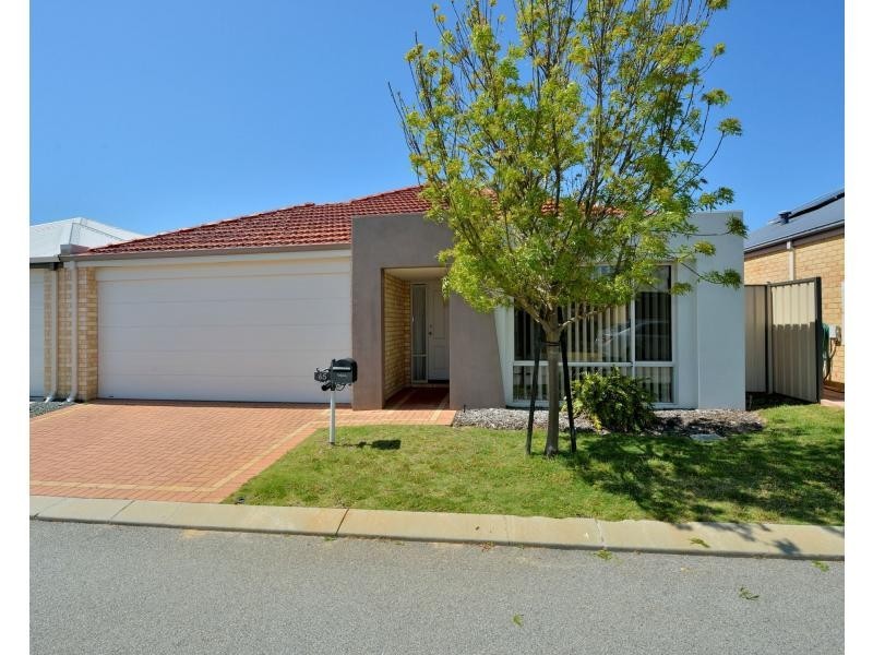 65/27 Meadow Springs Drive, Meadow Springs WA 6210