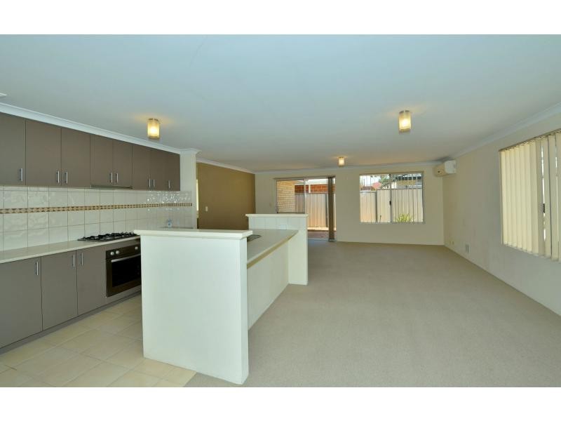 65/27 Meadow Springs Drive, Meadow Springs WA 6210