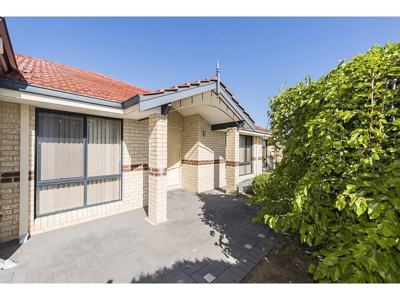 2 Huntress Path, Shoalwater WA 6169