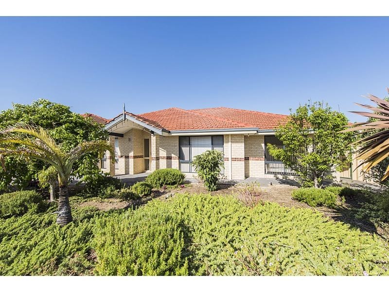 2 Huntress Path, Shoalwater WA 6169