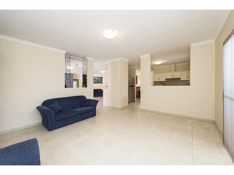 2 Huntress Path, Shoalwater WA 6169