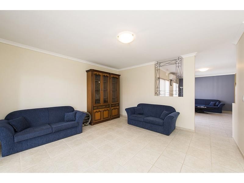 2 Huntress Path, Shoalwater WA 6169