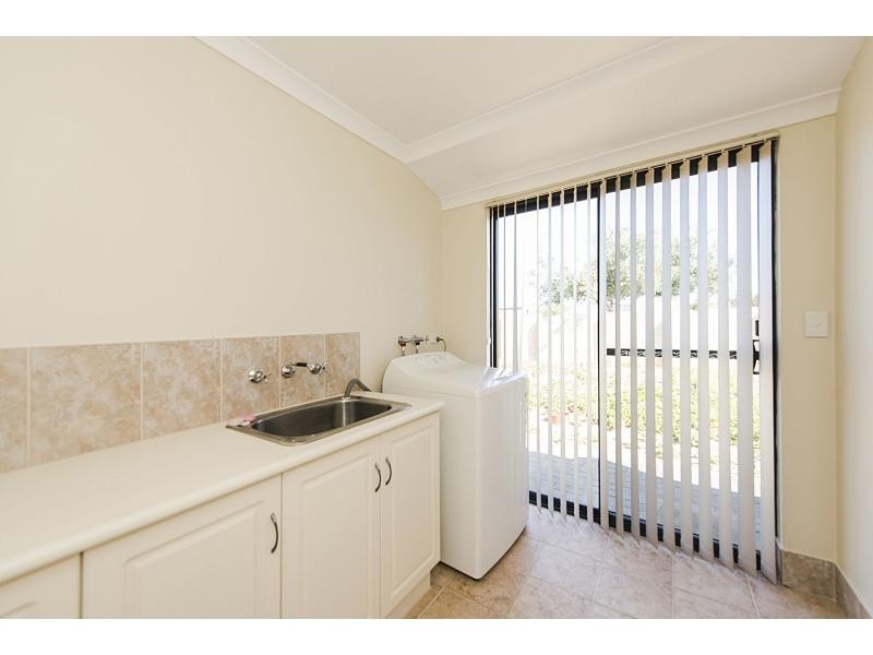 2 Huntress Path, Shoalwater WA 6169