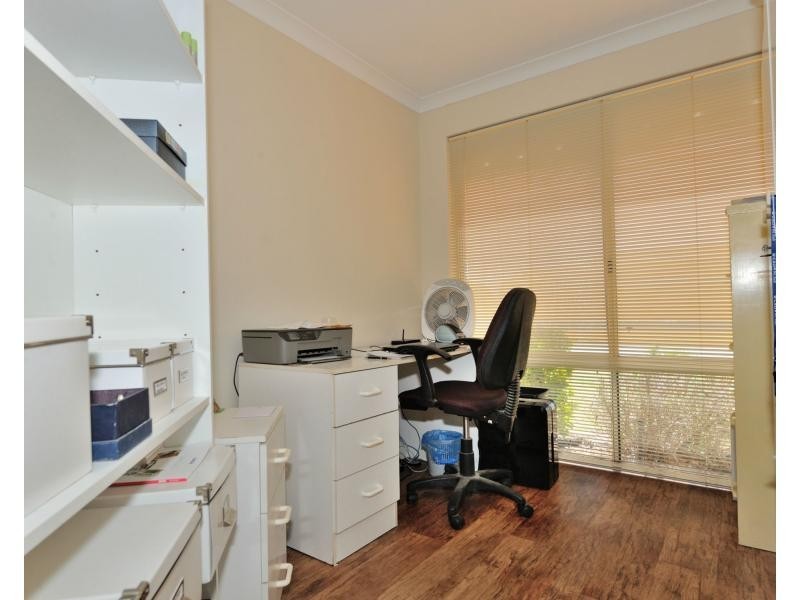 2 Arunta Place, Rockingham WA 6168