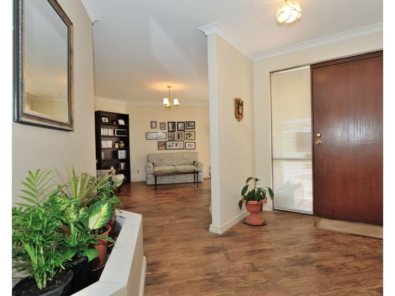 2 Arunta Place, Rockingham WA 6168