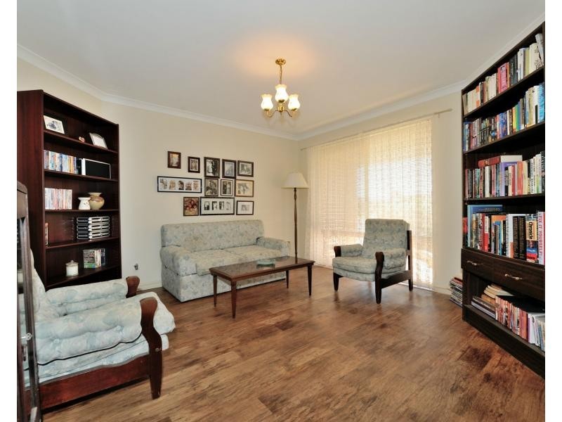 2 Arunta Place, Rockingham WA 6168