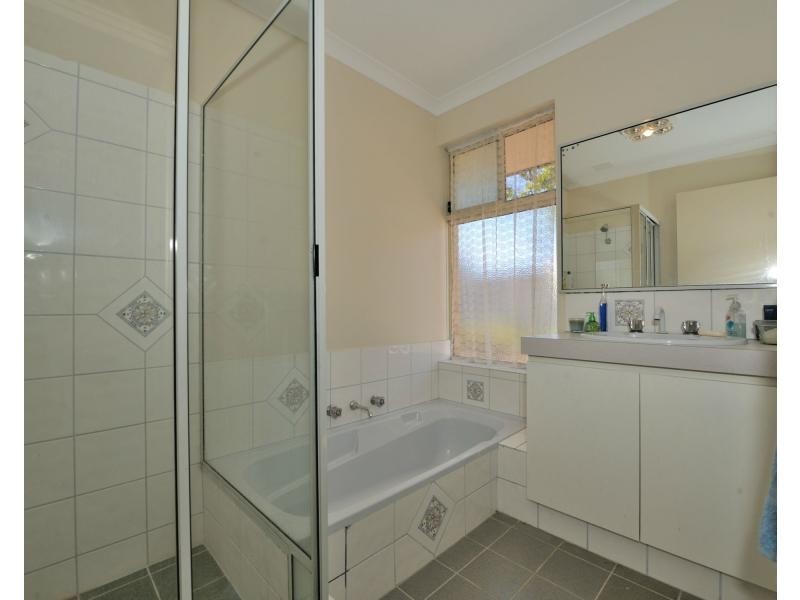 2 Arunta Place, Rockingham WA 6168