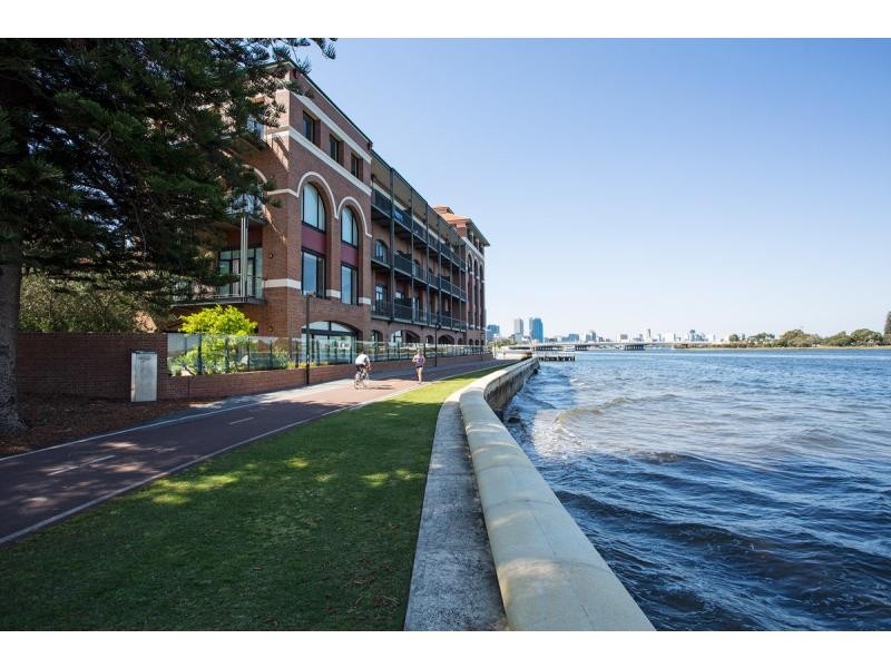 L102/171-173 Mounts Bay Road, Perth WA 6000