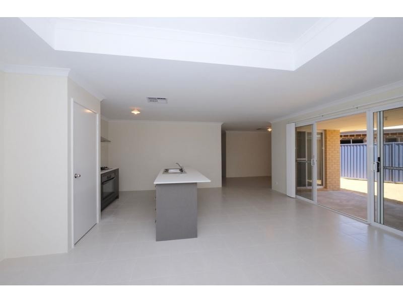 8 Selina View, Baldivis WA 6171