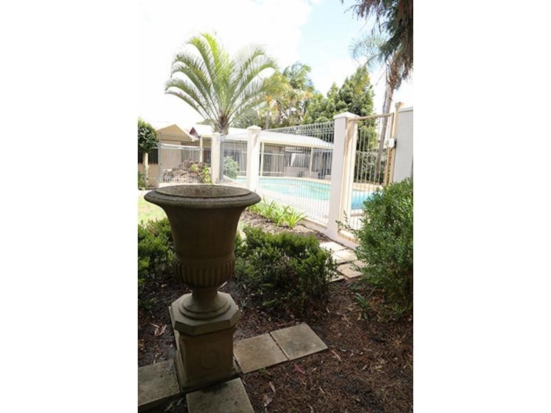 61 Benningfield Road, Bull Creek WA 6149