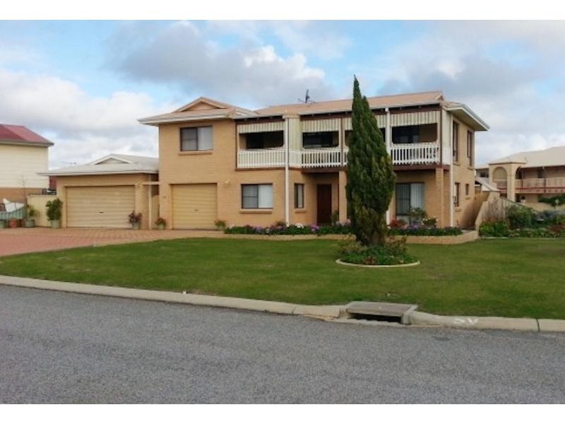 15 Batavia Way, Jurien Bay WA 6516