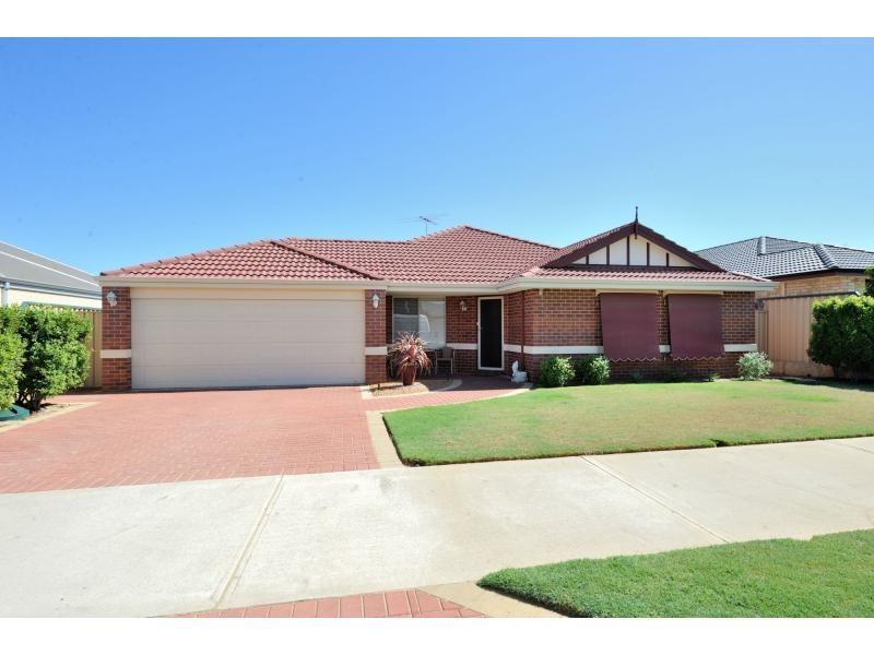34 Carramup Circle, Port Kennedy WA 6172