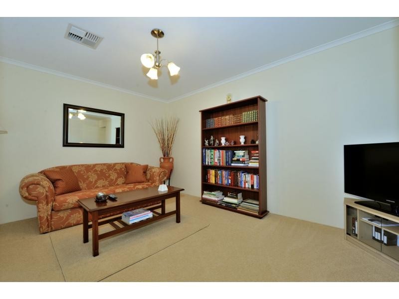 34 Carramup Circle, Port Kennedy WA 6172