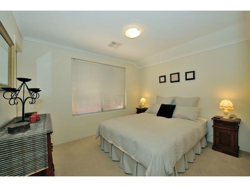 34 Carramup Circle, Port Kennedy WA 6172