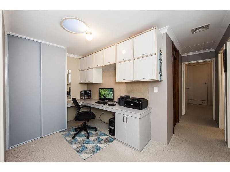 28 Normandy Gardens, Port Kennedy WA 6172