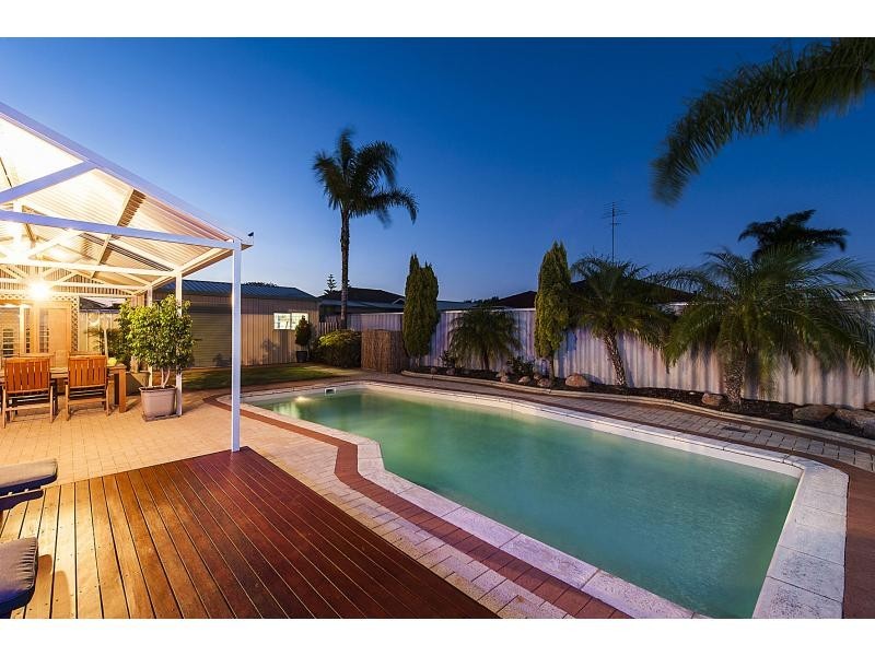 28 Normandy Gardens, Port Kennedy WA 6172