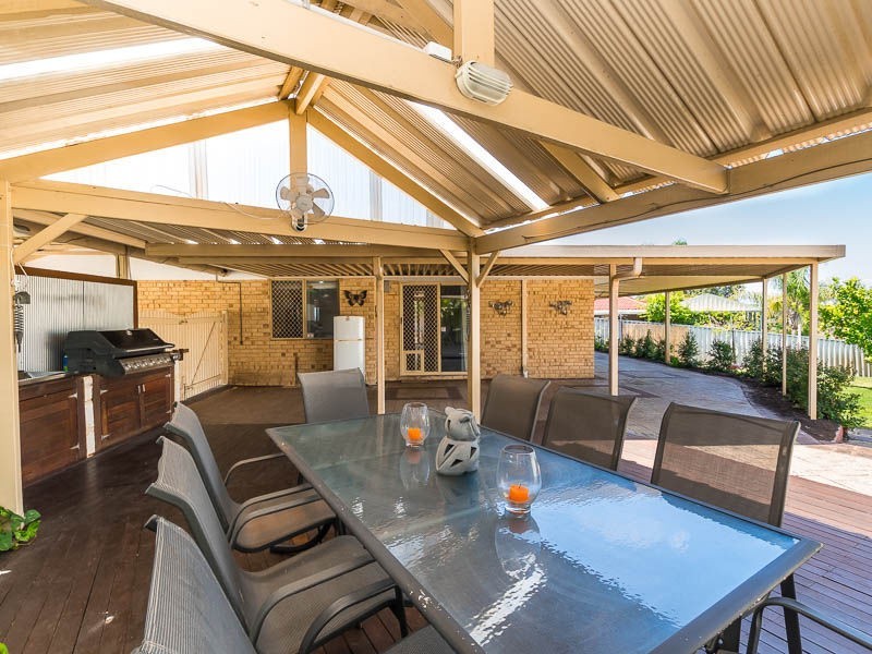 27 Conigrave Road, Yangebup WA 6164