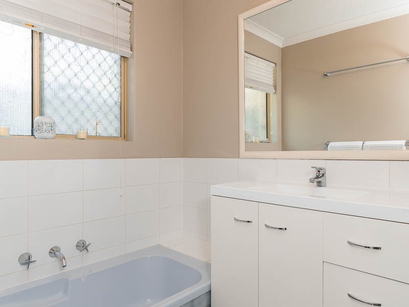 27 Conigrave Road, Yangebup WA 6164