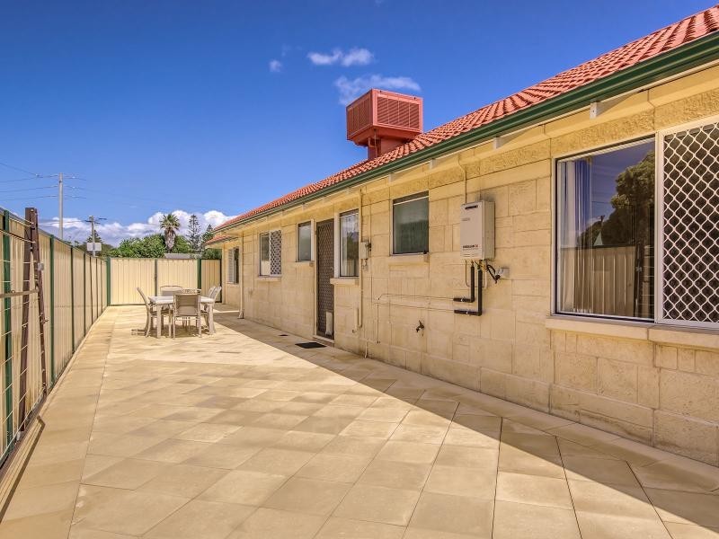 4/28 Ray Street, Rockingham WA 6168