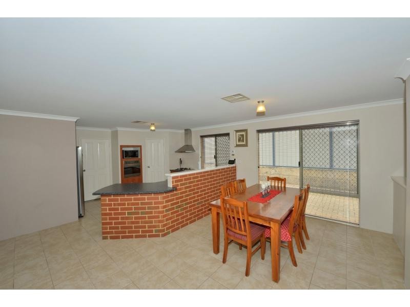 106 Meadow Springs Drive, Meadow Springs WA 6210